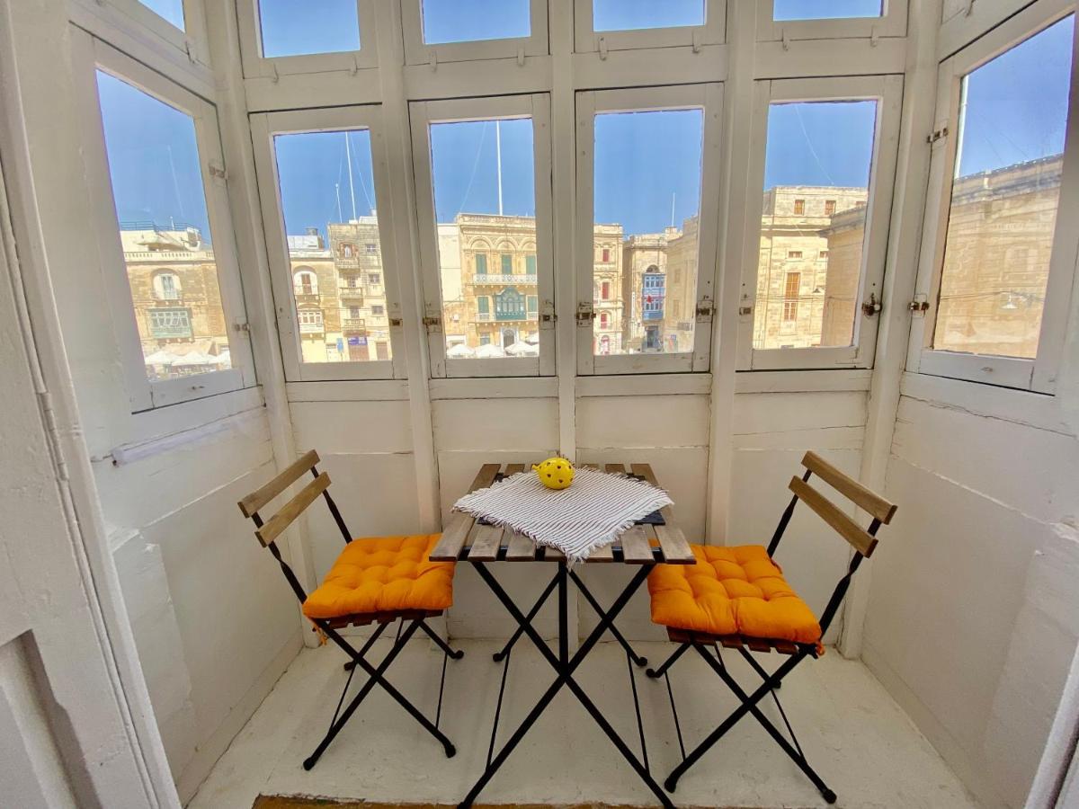 The Knight - Heritage & Art Home At Birgu Square Exterior foto