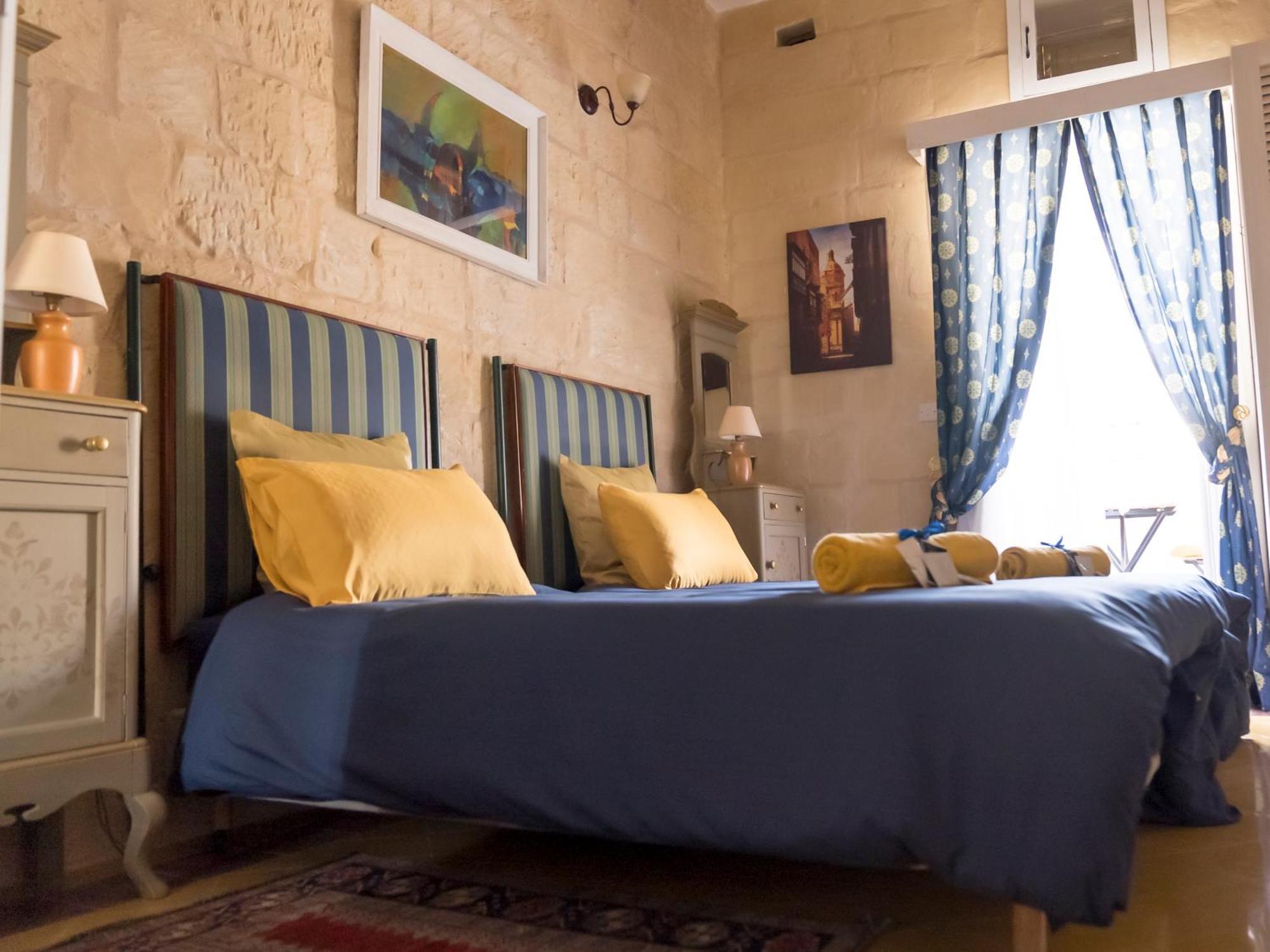 The Knight - Heritage & Art Home At Birgu Square Exterior foto