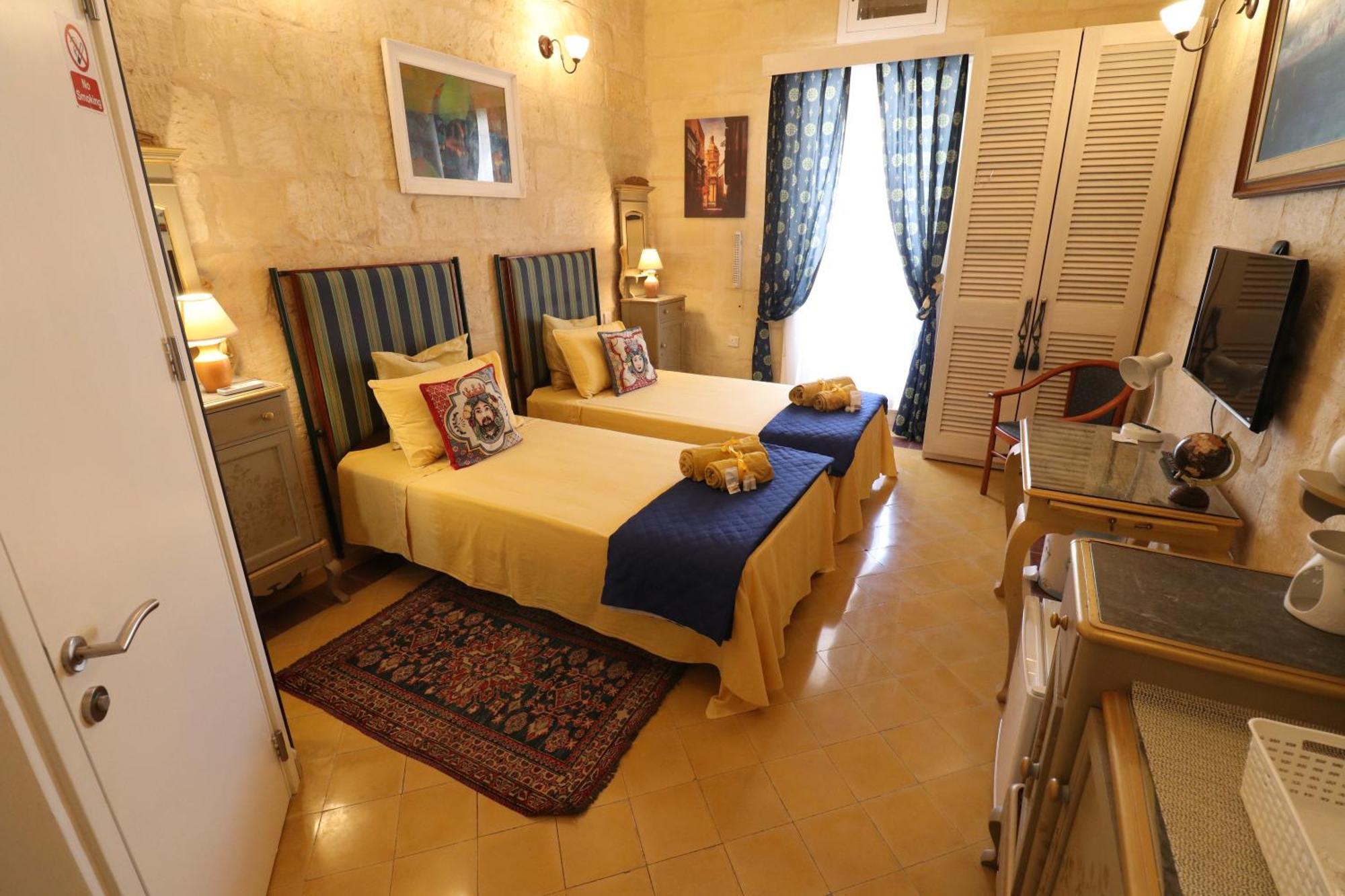 The Knight - Heritage & Art Home At Birgu Square Exterior foto