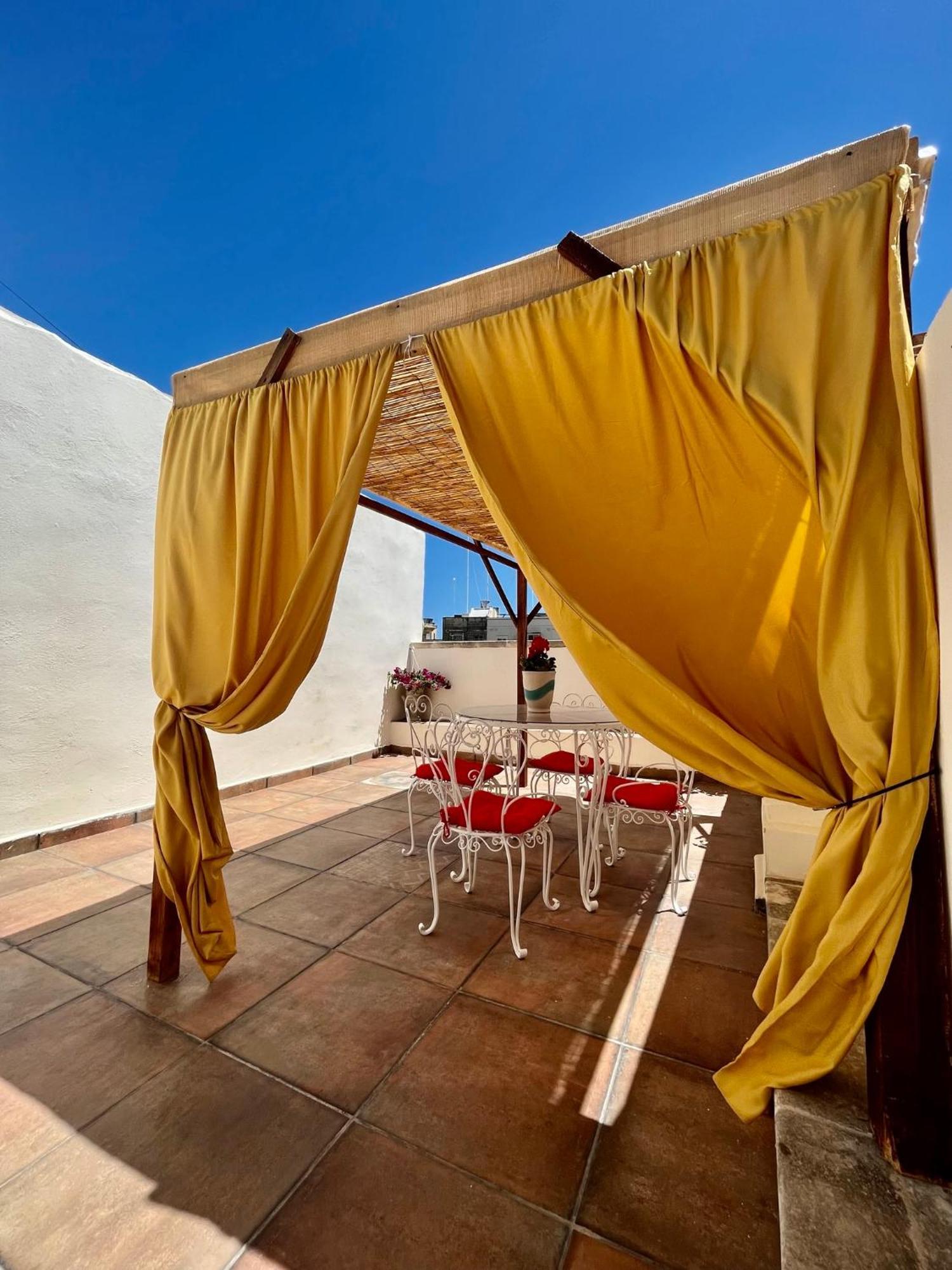 The Knight - Heritage & Art Home At Birgu Square Exterior foto