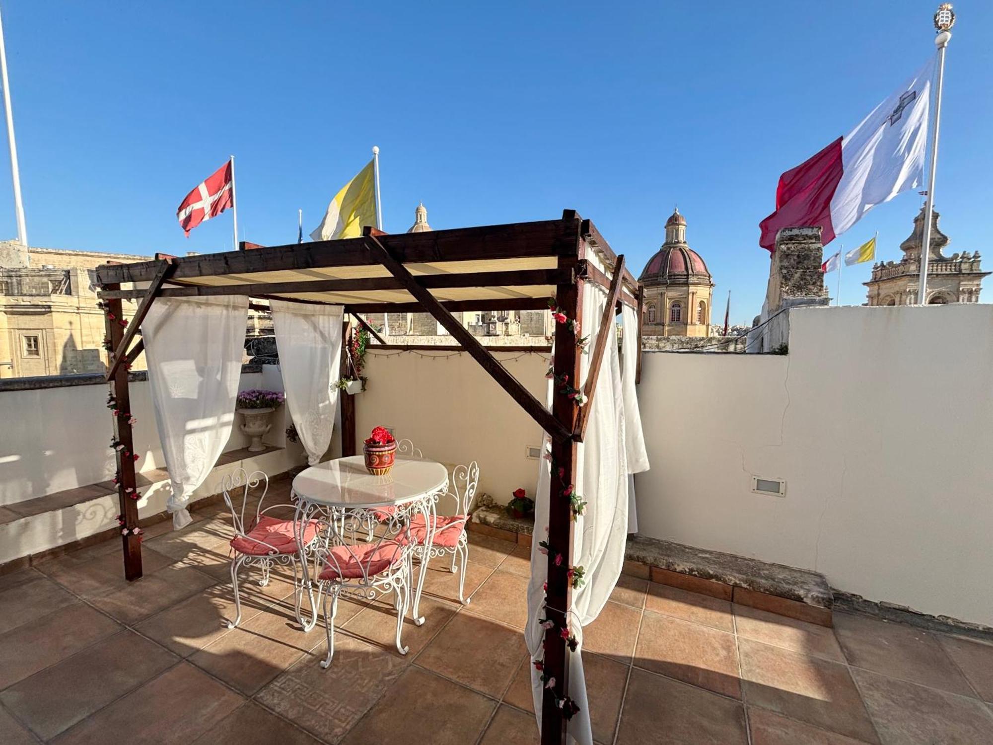 The Knight - Heritage & Art Home At Birgu Square Exterior foto
